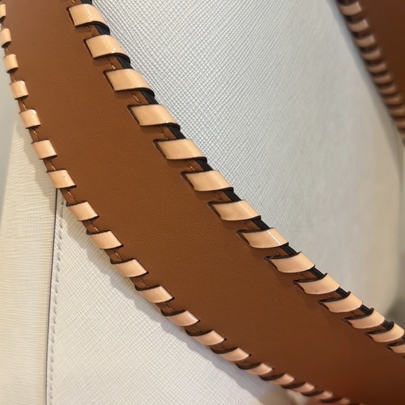 NWT Tory Burch Emerson Novelty Bucket Bag in Optic White - Picture 5 of 5